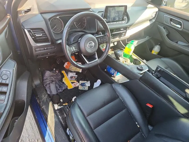 2021 NISSAN ROGUE SV  