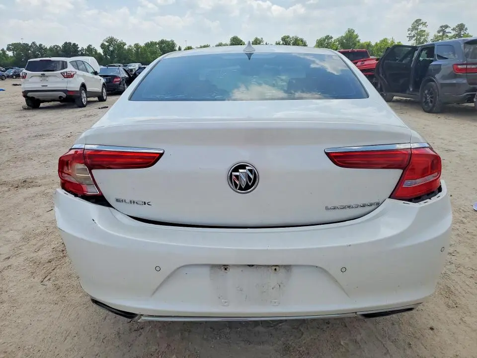 2017 BUICK LACROSSE ESSENCE  