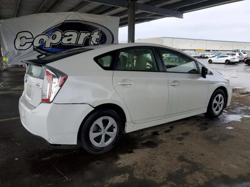 2012 TOYOTA PRIUS   