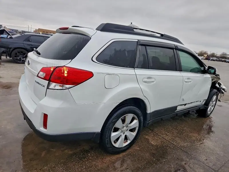 2011 SUBARU OUTBACK 2.5I PREMIUM  