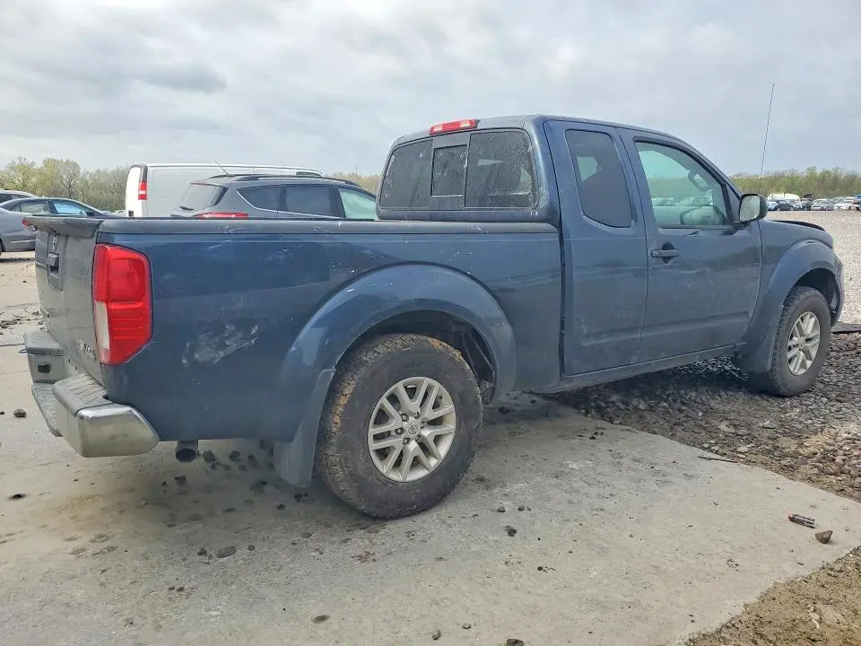 2015 NISSAN FRONTIER SV V6  