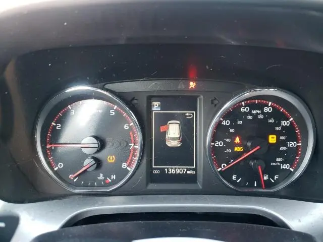 2016 TOYOTA RAV4 SE  