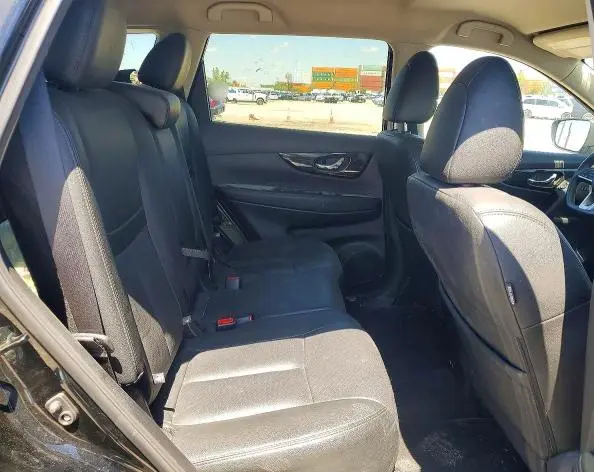 2020 NISSAN ROGUE SL  