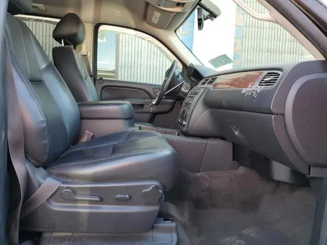 2014 GMC YUKON XL K1500 SLT  