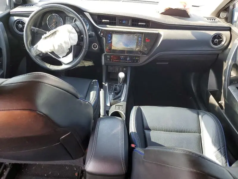 2018 TOYOTA COROLLA XSE  