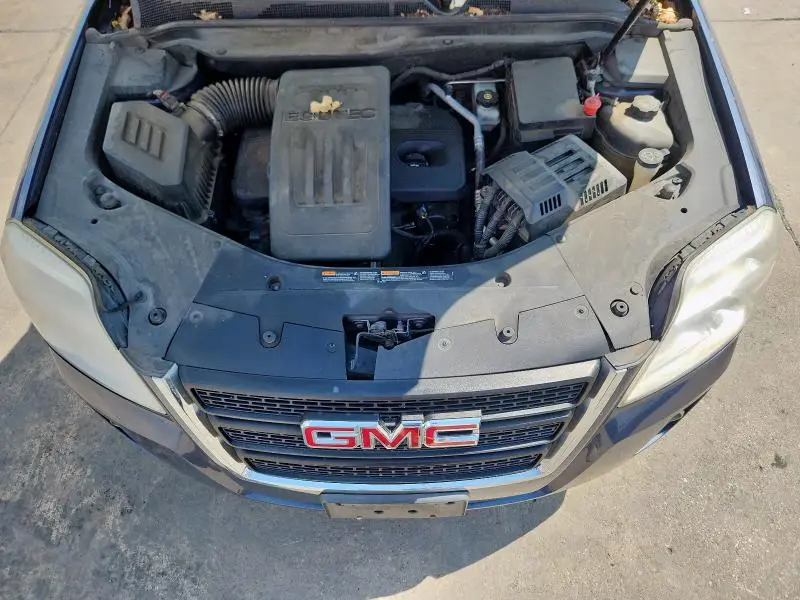 2013 GMC TERRAIN SLE  