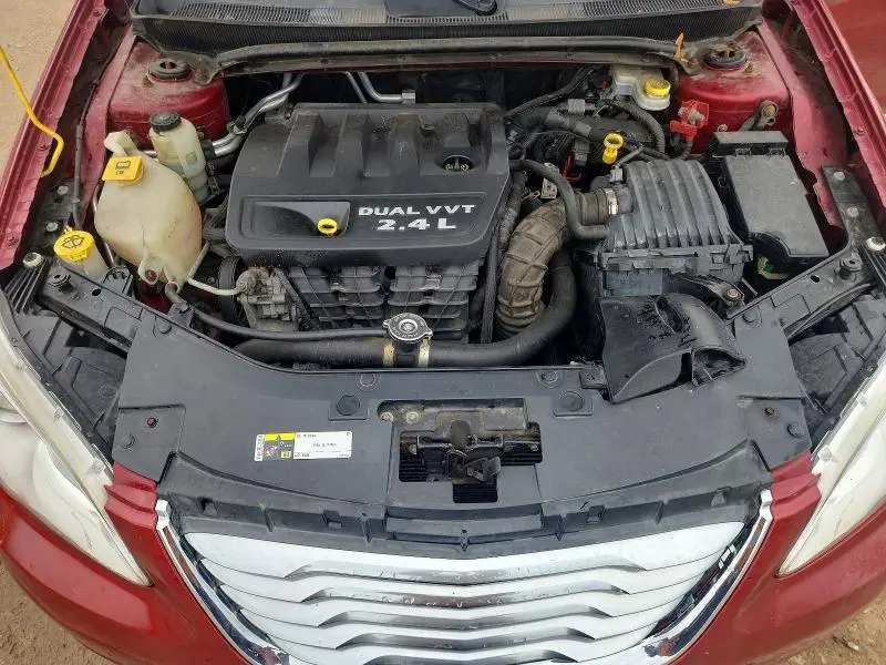 2014 CHRYSLER 200 LX  