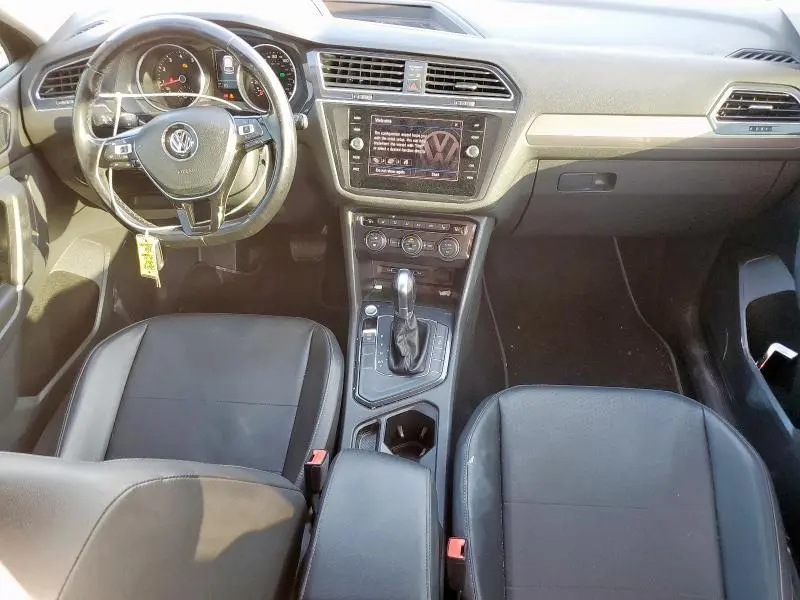 2018 VOLKSWAGEN TIGUAN SE  