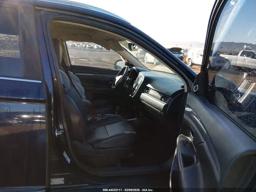 2019 MITSUBISHI OUTLANDER GT