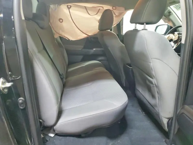 2020 TOYOTA TACOMA SR5 V6  