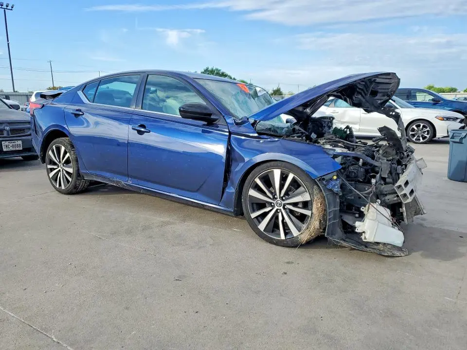 2022 NISSAN ALTIMA 2.5 SR  