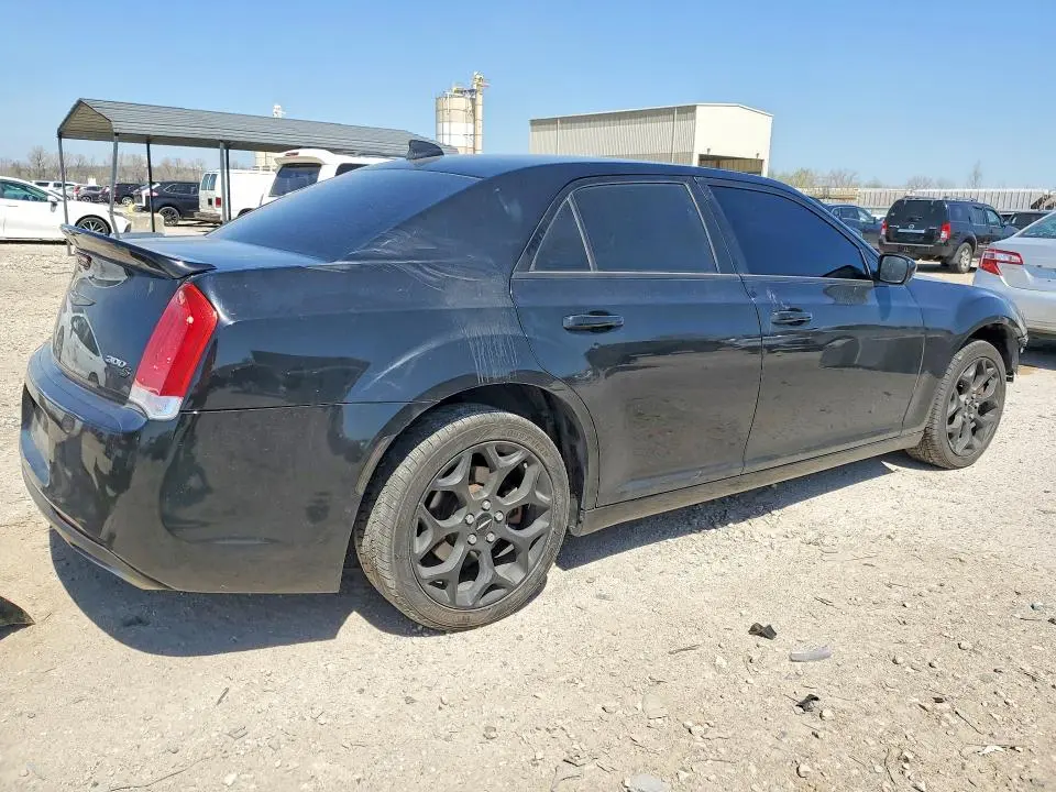 2016 CHRYSLER 300 S  