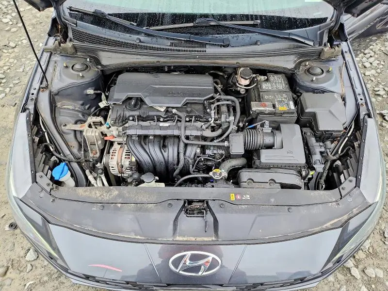 2021 HYUNDAI ELANTRA SE  