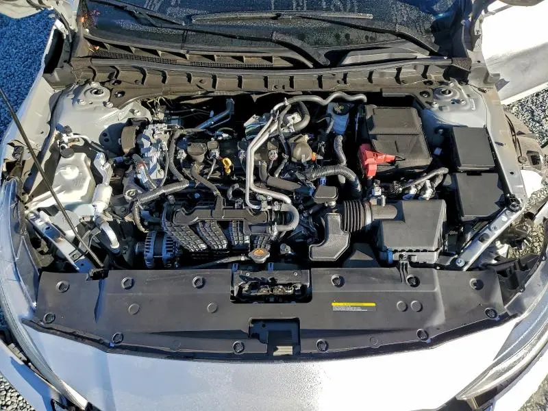 2021 NISSAN ALTIMA SR  