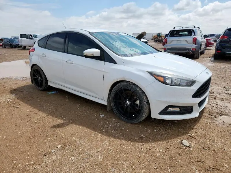2017 FORD FOCUS ST  