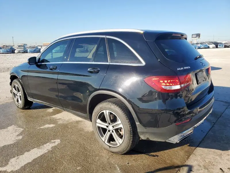 2017 MERCEDES-BENZ GLC 300  