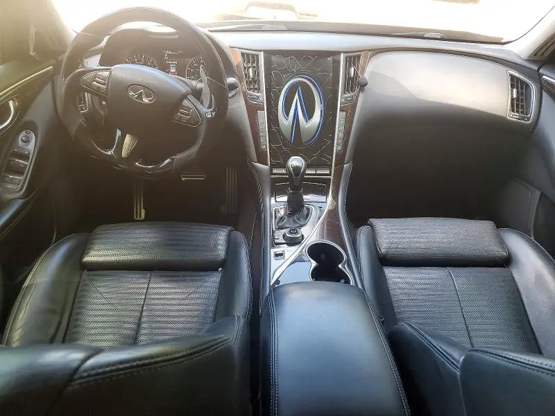 2016 INFINITI Q50 RED SPORT 400  