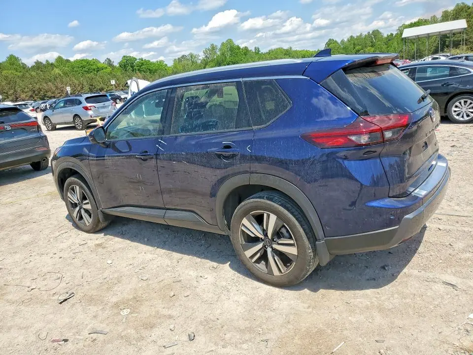 2024 NISSAN ROGUE SL  