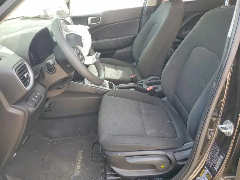2020 HYUNDAI VENUE SE  