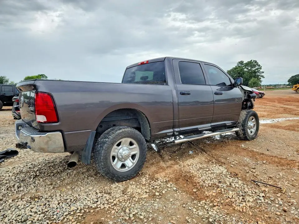 2015 RAM 2500 ST  