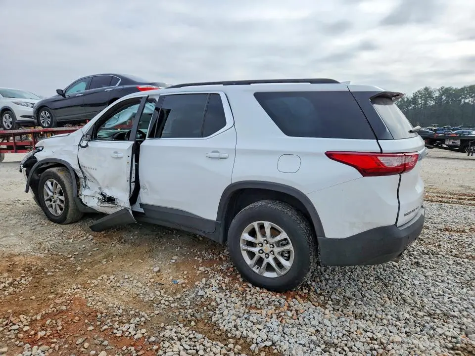 2020 CHEVROLET TRAVERSE LT  