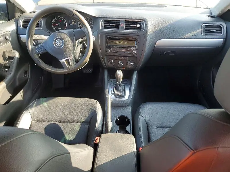 2014 VOLKSWAGEN JETTA SE  