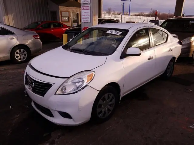 2012 NISSAN VERSA S