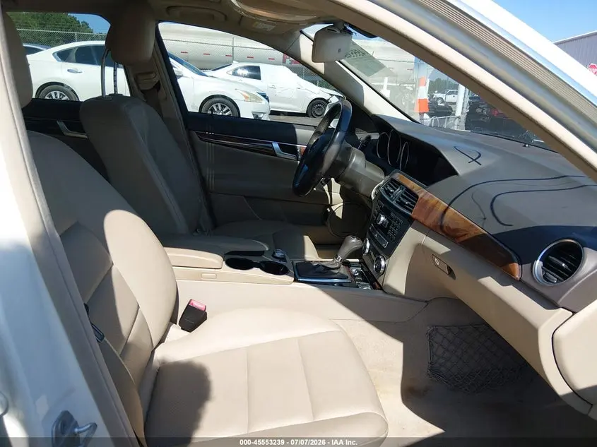 2012 MERCEDES-BENZ C 250 LUXURY/SPORT