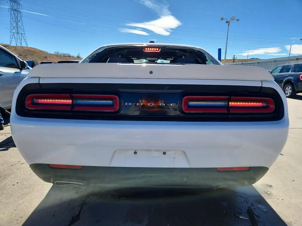 2020 DODGE CHALLENGER SXT  