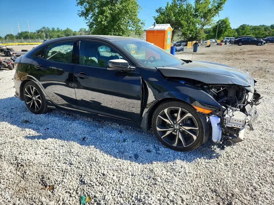 2019 HONDA CIVIC SPORT TOURING  