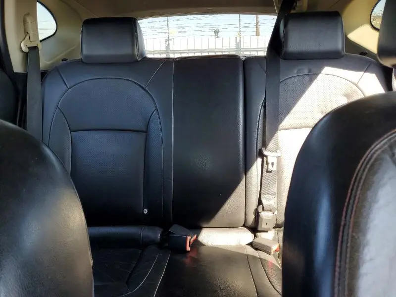 2012 NISSAN ROGUE S  