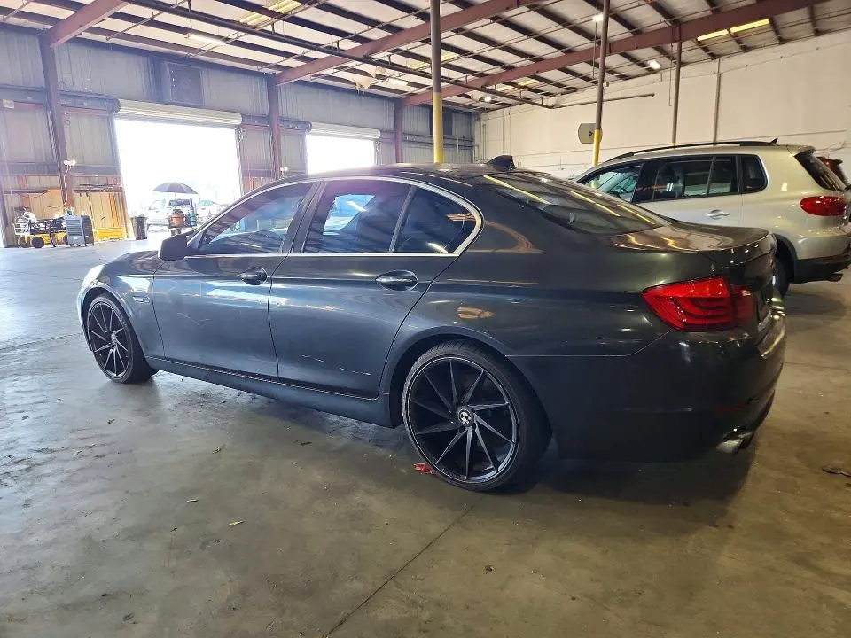2012 BMW 528 I  