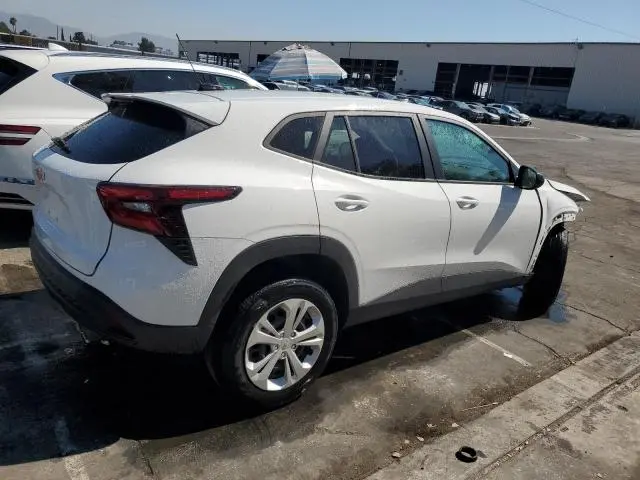 2024 CHEVROLET TRAX LS