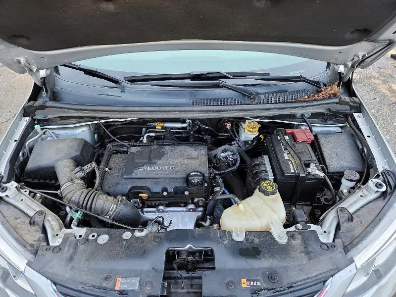 2019 CHEVROLET SONIC LT  
