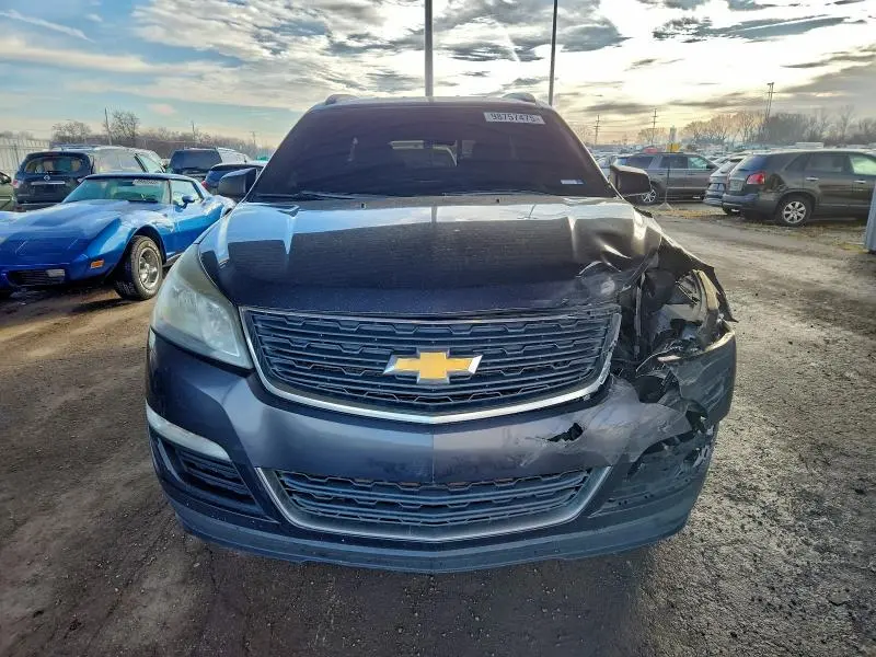 2016 CHEVROLET TRAVERSE LS  