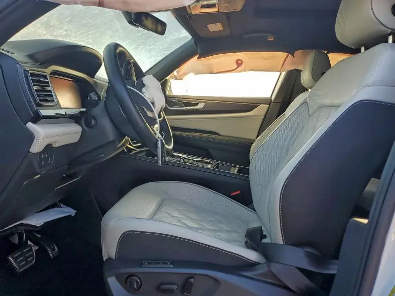 2025 VOLKSWAGEN ATLAS CROSS SPORT SEL PREMIUM R-LINE  