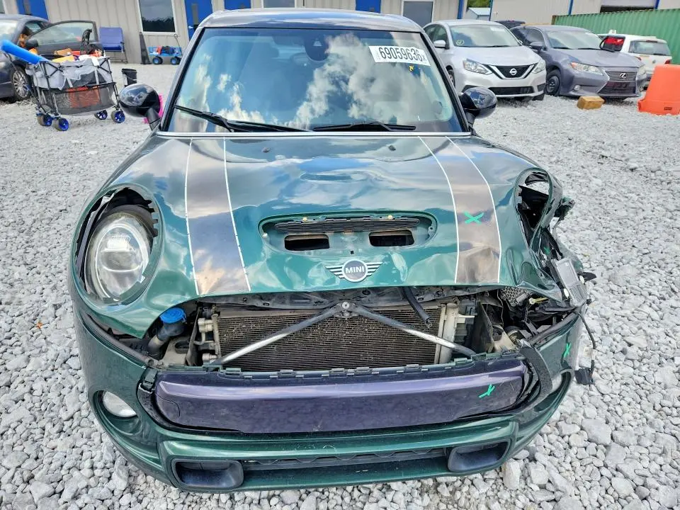 2019 MINI COOPER S  