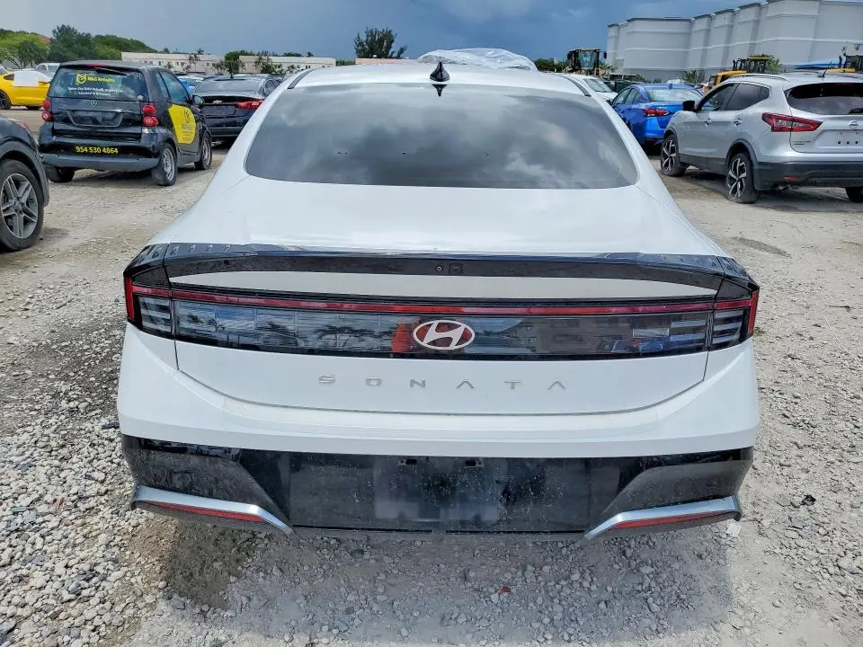 2024 HYUNDAI SONATA SEL  