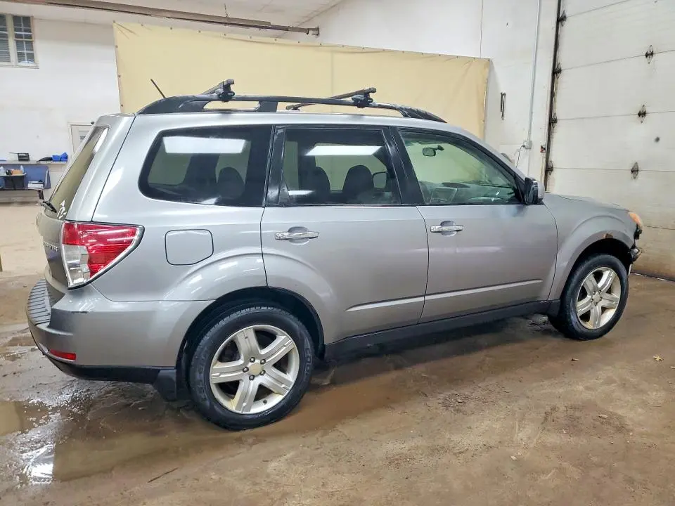 2010 SUBARU FORESTER 2.5X PREMIUM  