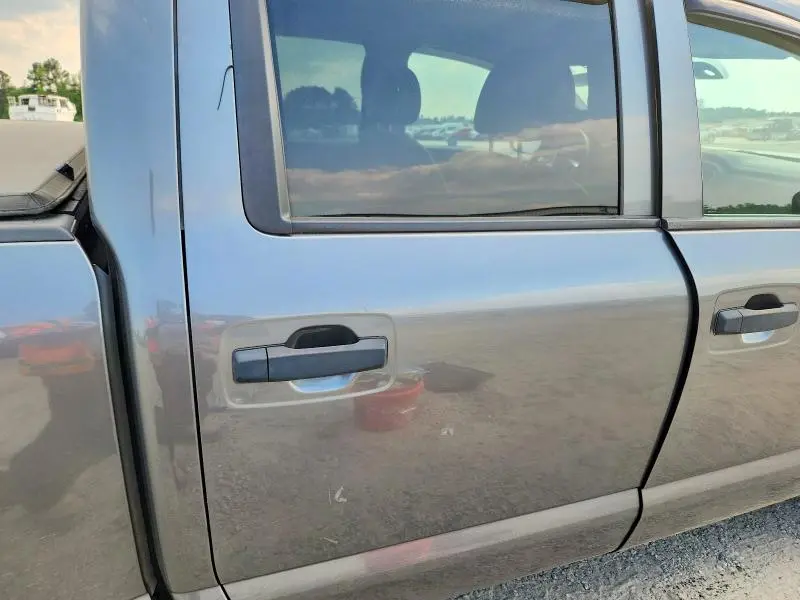 2017 NISSAN TITAN S  