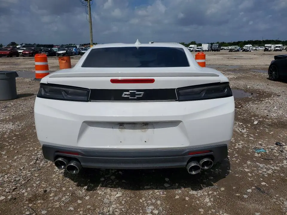 2017 CHEVROLET CAMARO LT  