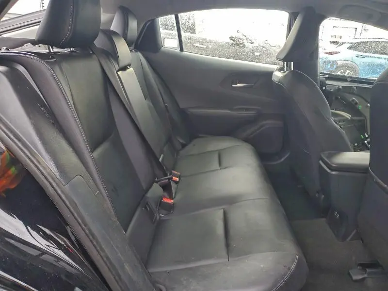 2025 TOYOTA PRIUS LE  