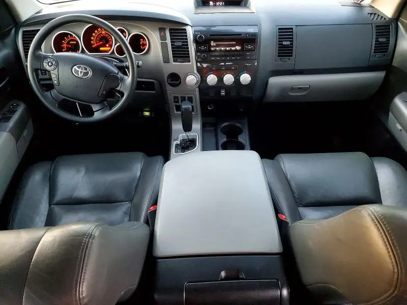 2013 TOYOTA TUNDRA DOUBLE CAB SR5  