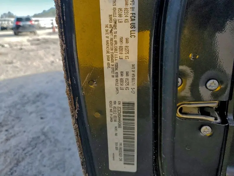 2017 DODGE CHARGER SE  