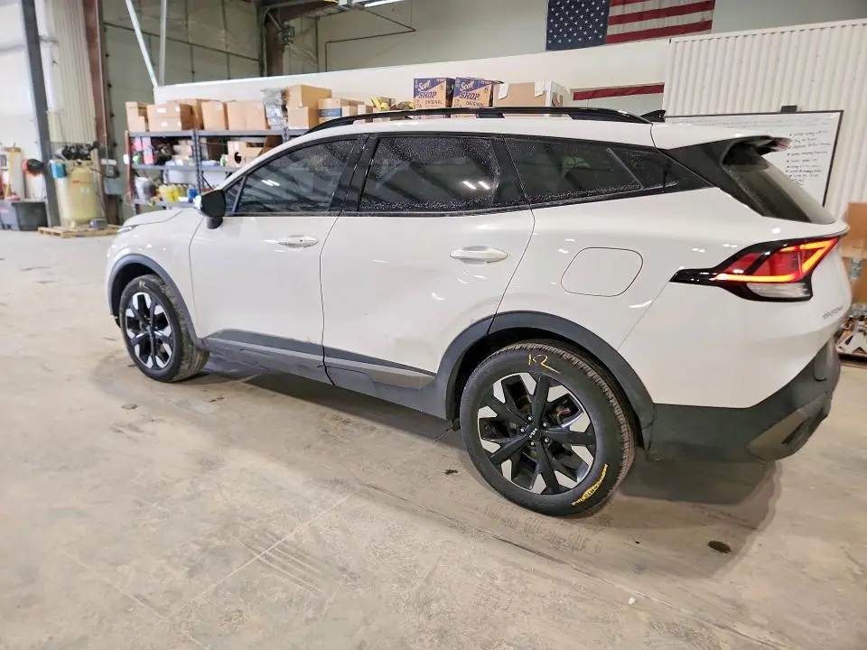 2023 KIA SPORTAGE X-LINE  