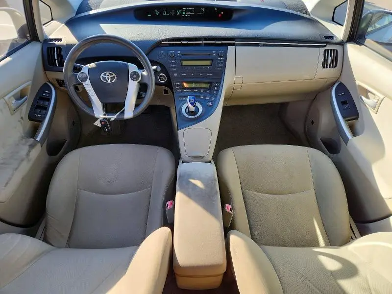 2010 TOYOTA PRIUS   