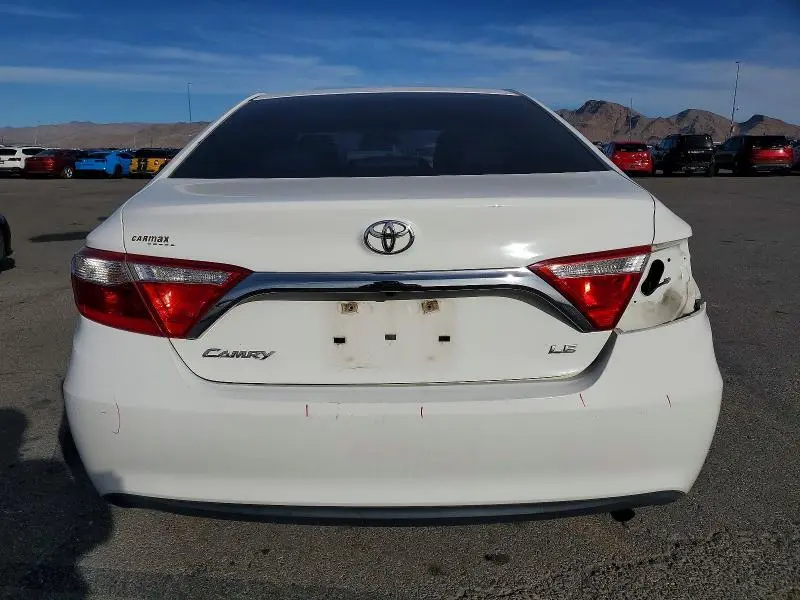 2017 TOYOTA CAMRY LE  