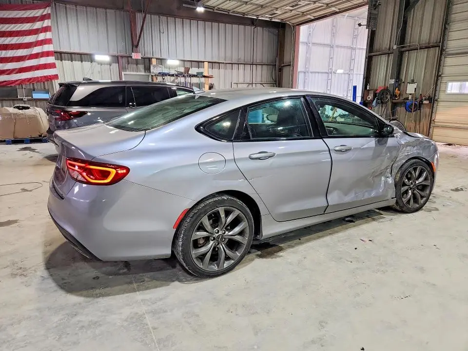 2016 CHRYSLER 200 S  