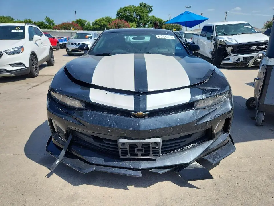 2017 CHEVROLET CAMARO LT  