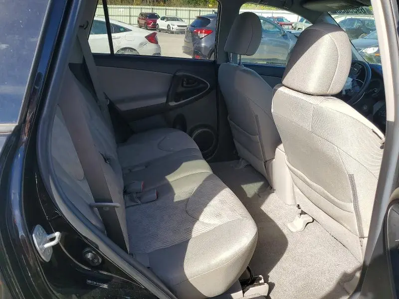2012 TOYOTA RAV4 BASE  